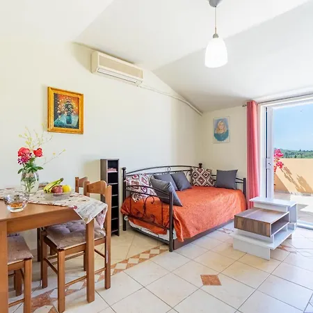 Apartment Soffitta Bampina